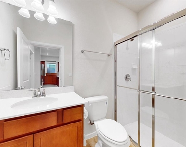 2542 Cliff Way - Photo Thumbnail 11