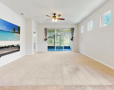 2542 Cliff Way - Photo Thumbnail 2