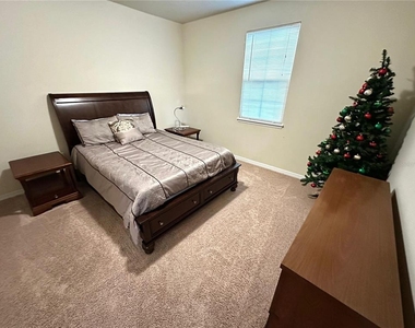 8636 Chilton Drive - Photo Thumbnail 33