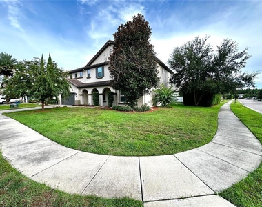 8636 Chilton Drive - Photo Thumbnail 3