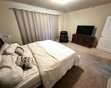 8636 Chilton Drive - Photo Thumbnail 26