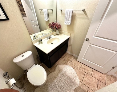 8636 Chilton Drive - Photo Thumbnail 10