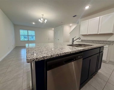 614 Cheval Lane - Photo Thumbnail 7