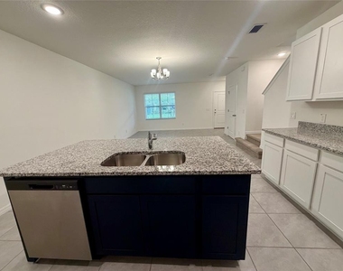 614 Cheval Lane - Photo Thumbnail 9