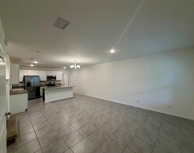614 Cheval Lane - Photo Thumbnail 4