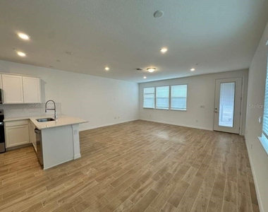4544 Orchard View Alley - Photo Thumbnail 6