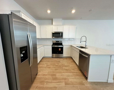 4544 Orchard View Alley - Photo Thumbnail 8