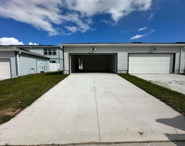 4544 Orchard View Alley - Photo Thumbnail 23