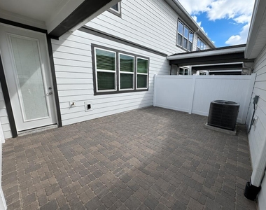4544 Orchard View Alley - Photo Thumbnail 13