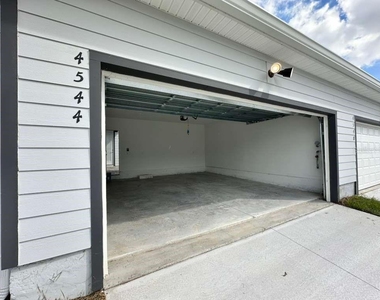 4544 Orchard View Alley - Photo Thumbnail 24