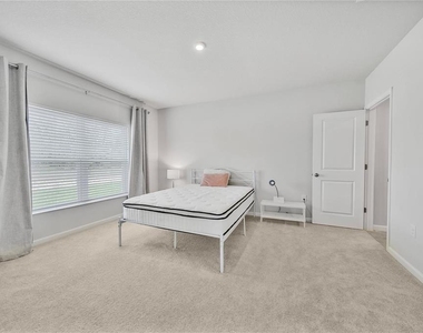 5736 Mast Avenue - Photo Thumbnail 13