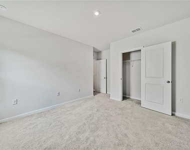 5736 Mast Avenue - Photo Thumbnail 18