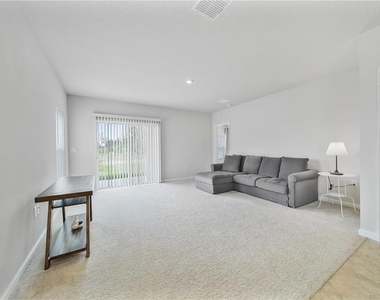 5736 Mast Avenue - Photo Thumbnail 8