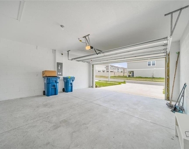 5736 Mast Avenue - Photo Thumbnail 20