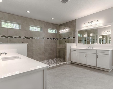 10152 Royal Island Court - Photo Thumbnail 13