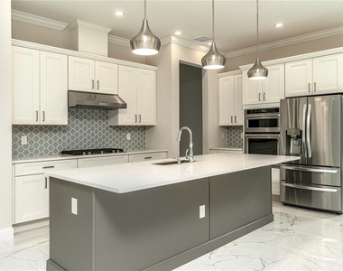 10152 Royal Island Court - Photo Thumbnail 4