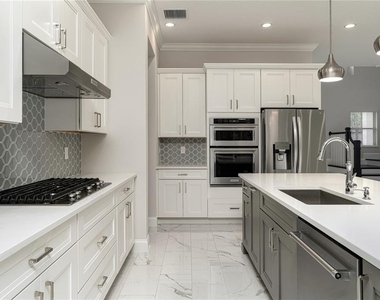 10152 Royal Island Court - Photo Thumbnail 5