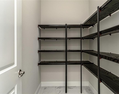 10152 Royal Island Court - Photo Thumbnail 7