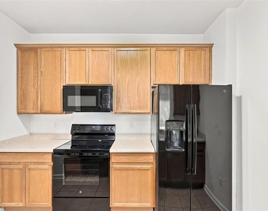 3326 Robert Trent Jones Drive - Photo Thumbnail 12