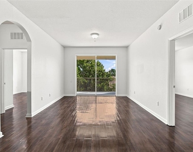 3326 Robert Trent Jones Drive - Photo Thumbnail 5