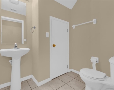 5440 River Rock Road - Photo Thumbnail 20
