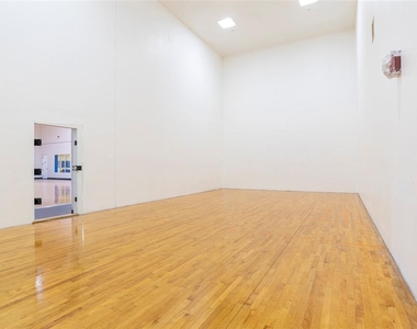 430 Southern Pecan Circle - Photo Thumbnail 17