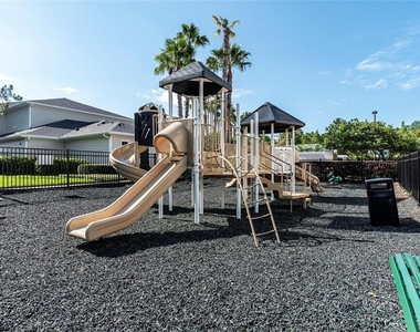 430 Southern Pecan Circle - Photo Thumbnail 13