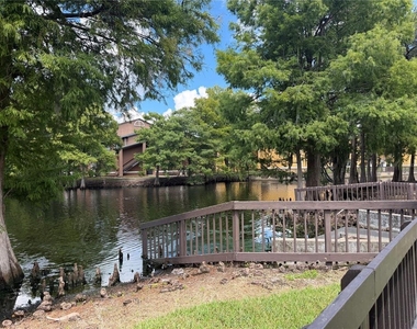 4658 Commander Drive - Photo Thumbnail 18