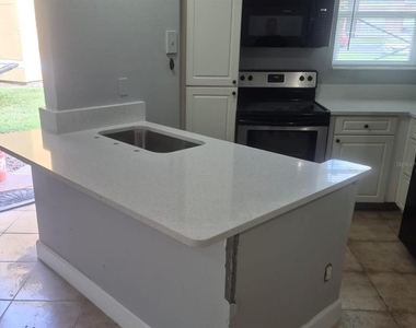 4658 Commander Drive - Photo Thumbnail 2