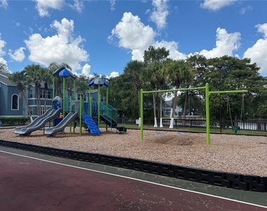 4658 Commander Drive - Photo Thumbnail 20