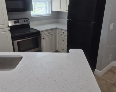 4658 Commander Drive - Photo Thumbnail 3