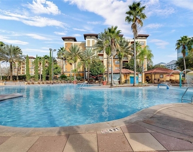12544 Floridays Resort Drive - Photo Thumbnail 22