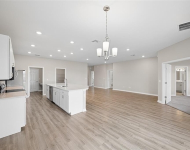 365 Windy Willow Way - Photo Thumbnail 3