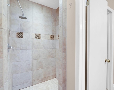 4224 Lake Underhill Road - Photo Thumbnail 15