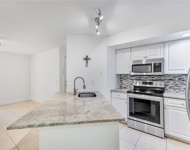 4540 Commander Drive - Photo Thumbnail 7