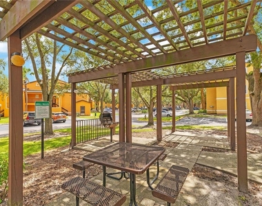 4540 Commander Drive - Photo Thumbnail 22