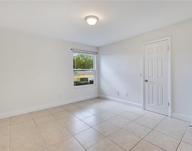 4540 Commander Drive - Photo Thumbnail 16