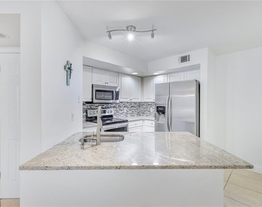 4540 Commander Drive - Photo Thumbnail 8