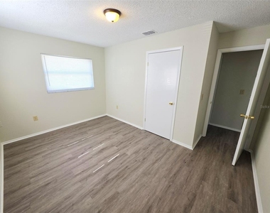 310 Vaniman Avenue - Photo Thumbnail 13