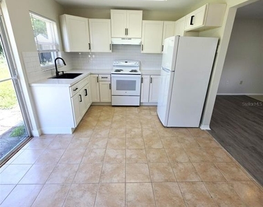 310 Vaniman Avenue - Photo Thumbnail 6