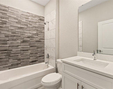 412 Lark Court - Photo Thumbnail 14