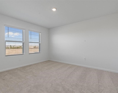 3028 Namaste #unit A Drive - Photo Thumbnail 12