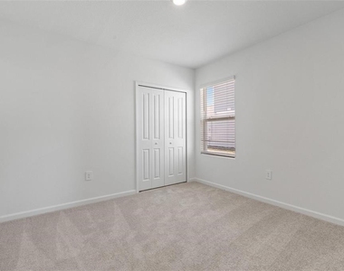 3028 Namaste #unit A Drive - Photo Thumbnail 21