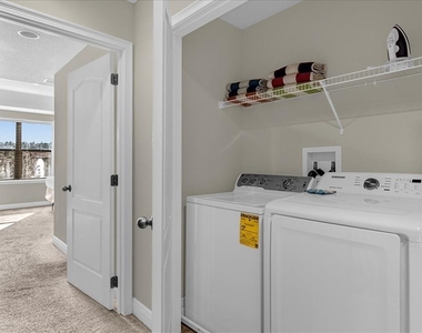8118 Roseville Boulevard - Photo Thumbnail 28
