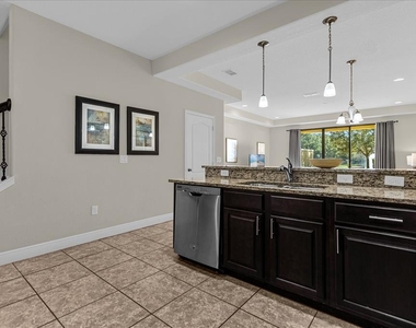 8118 Roseville Boulevard - Photo Thumbnail 14