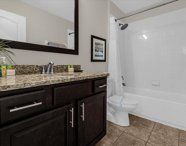 8118 Roseville Boulevard - Photo Thumbnail 25