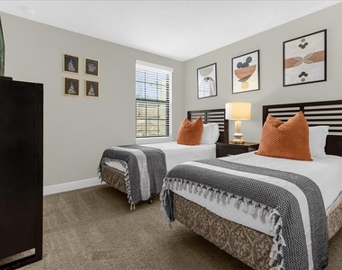 8118 Roseville Boulevard - Photo Thumbnail 20