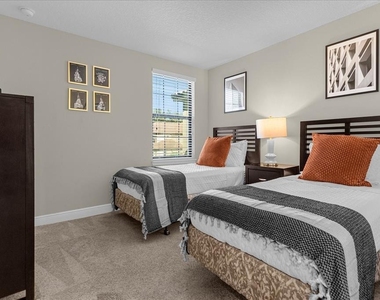 8118 Roseville Boulevard - Photo Thumbnail 26