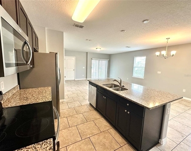 16350 Turning Tide Way - Photo Thumbnail 5