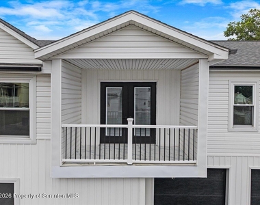 523 Meyers Street - Photo Thumbnail 4